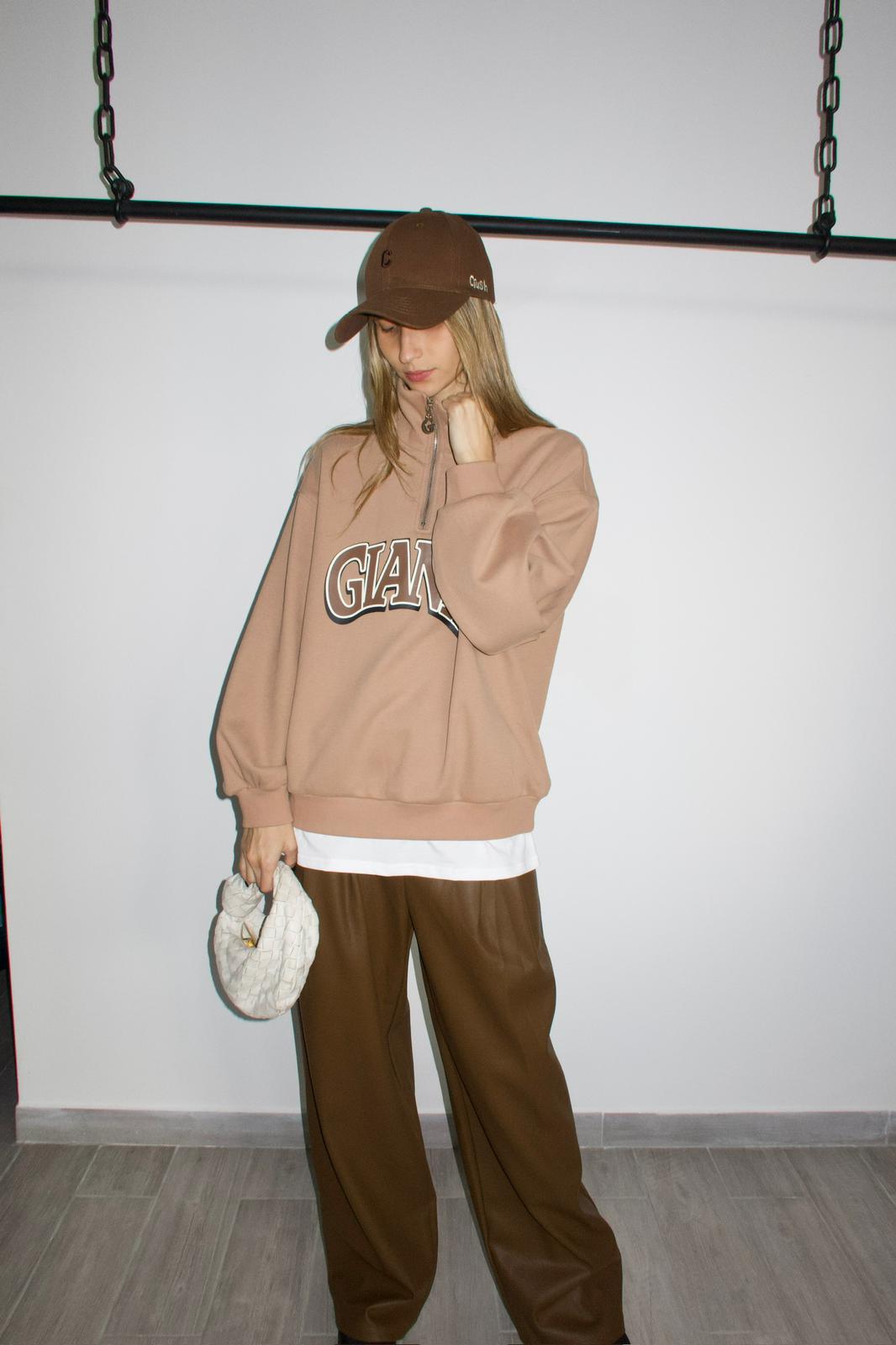 סווצר ליב קאמל