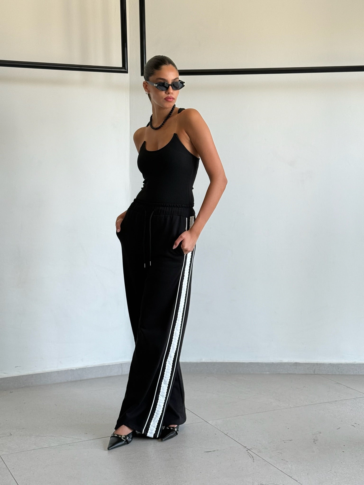 מכנס לין שחור