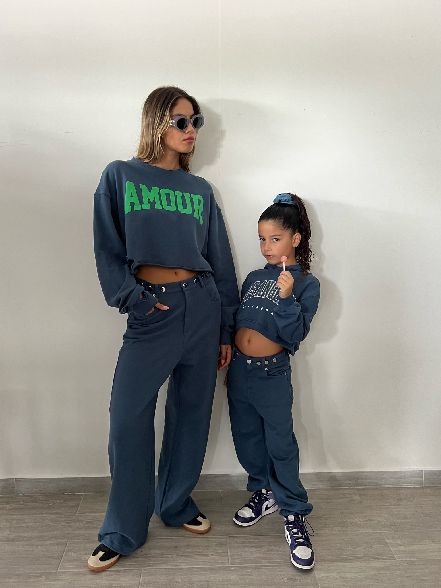 סווצר מנור כחול