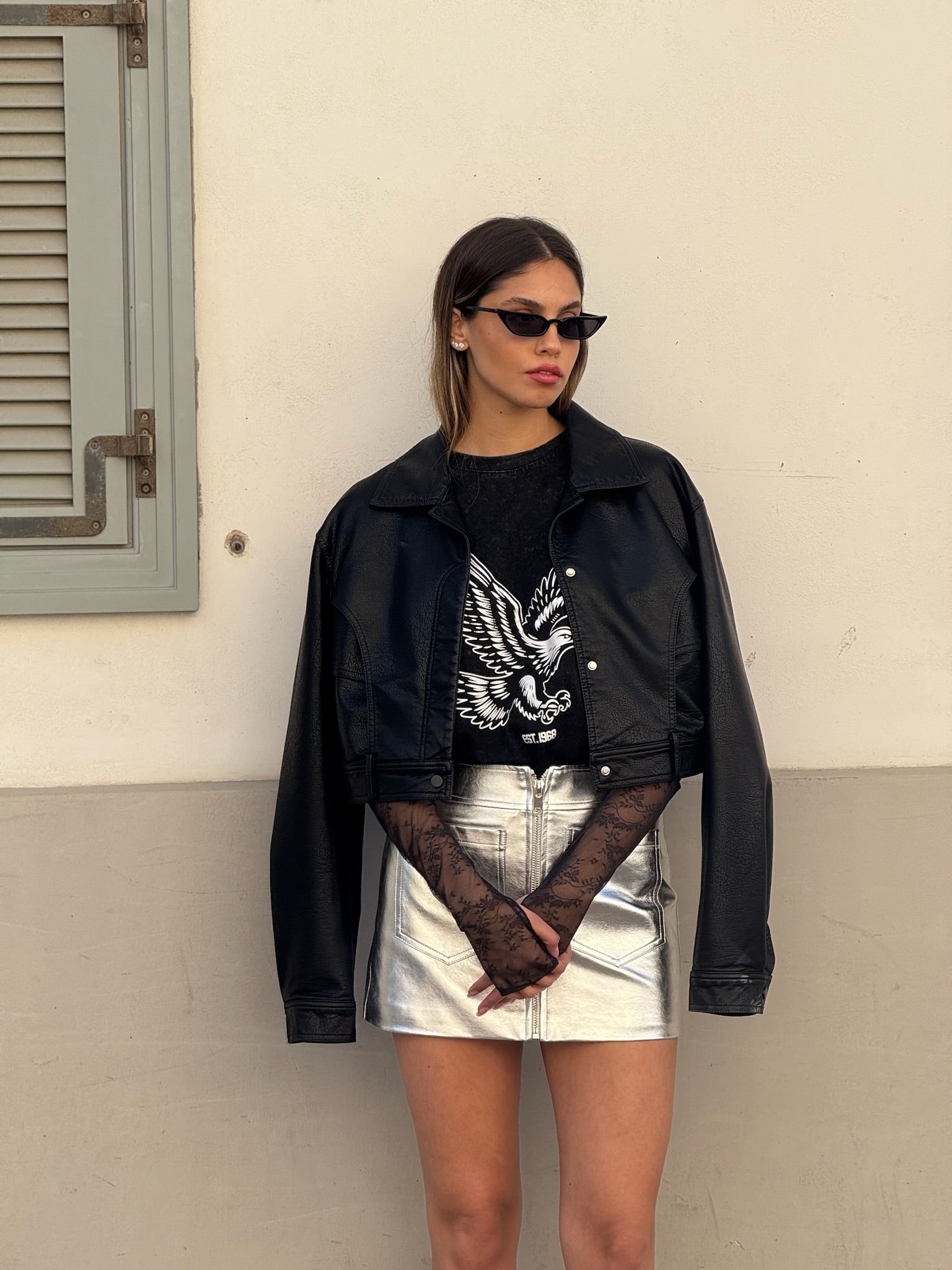 חולצת טיאה שחור