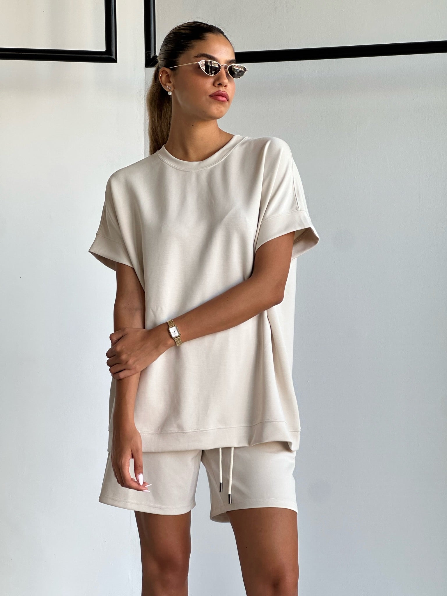 חליפת רונה שמנת