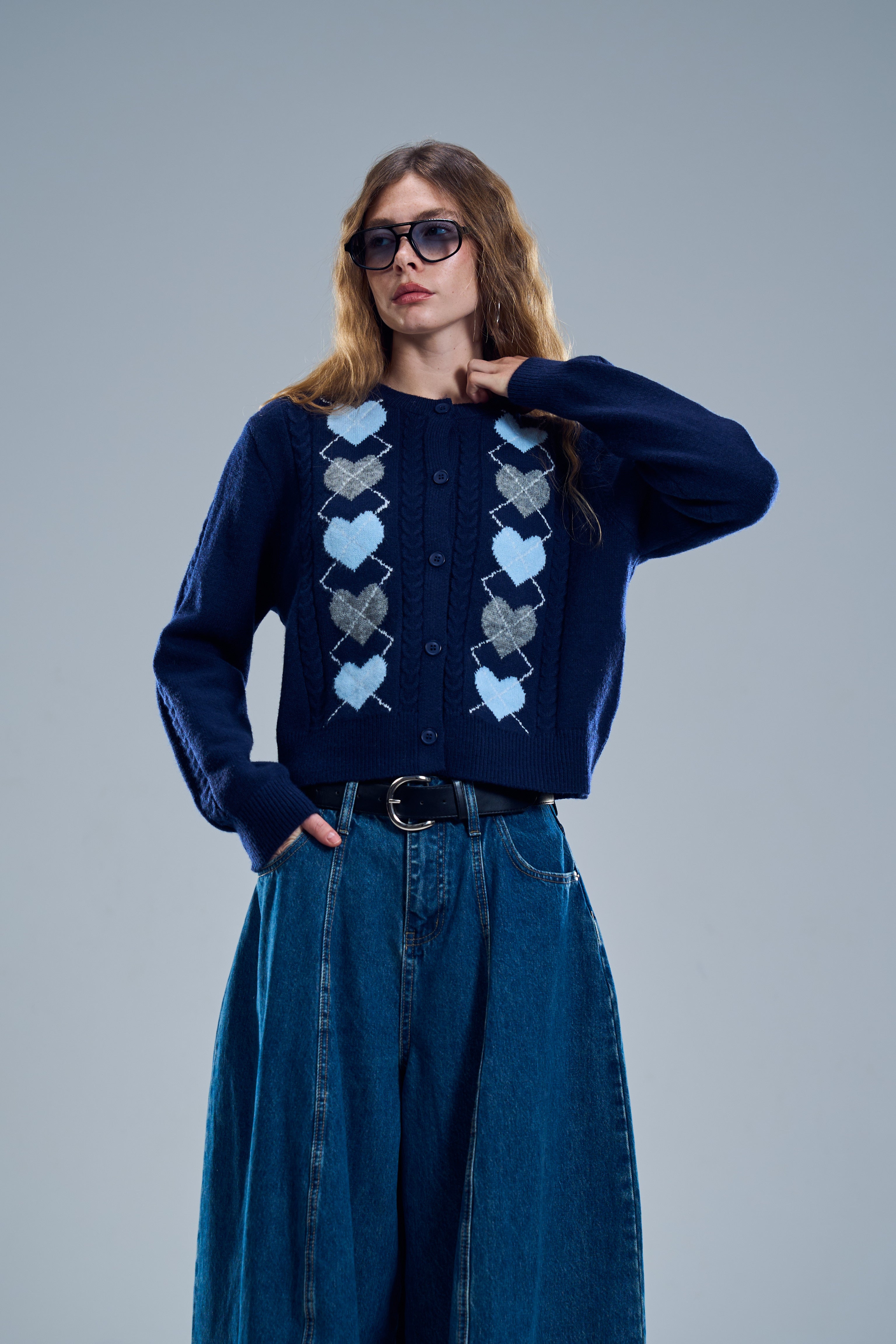 קרדיגן אלבי כחול