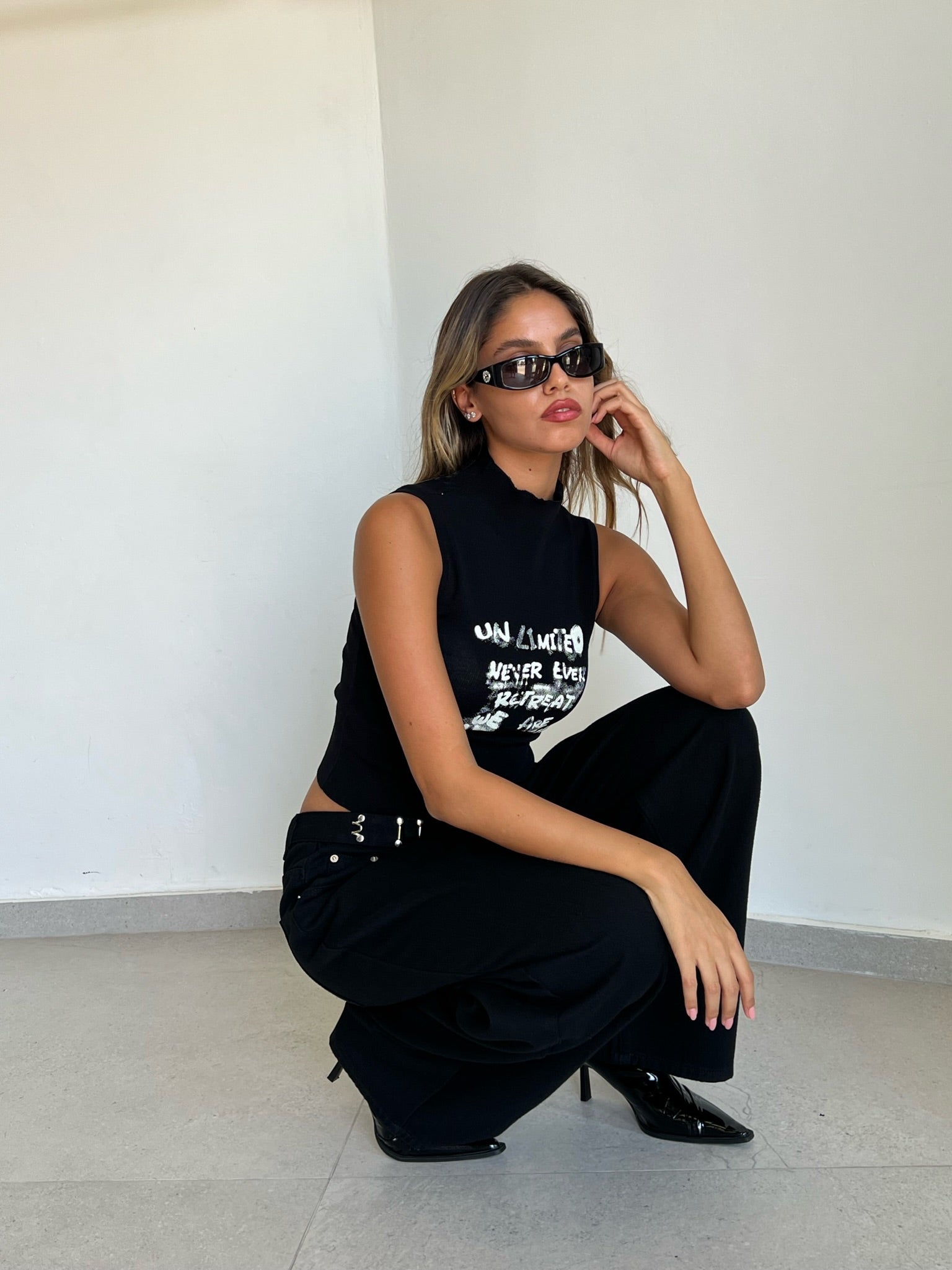 חולצת מלאני שחור