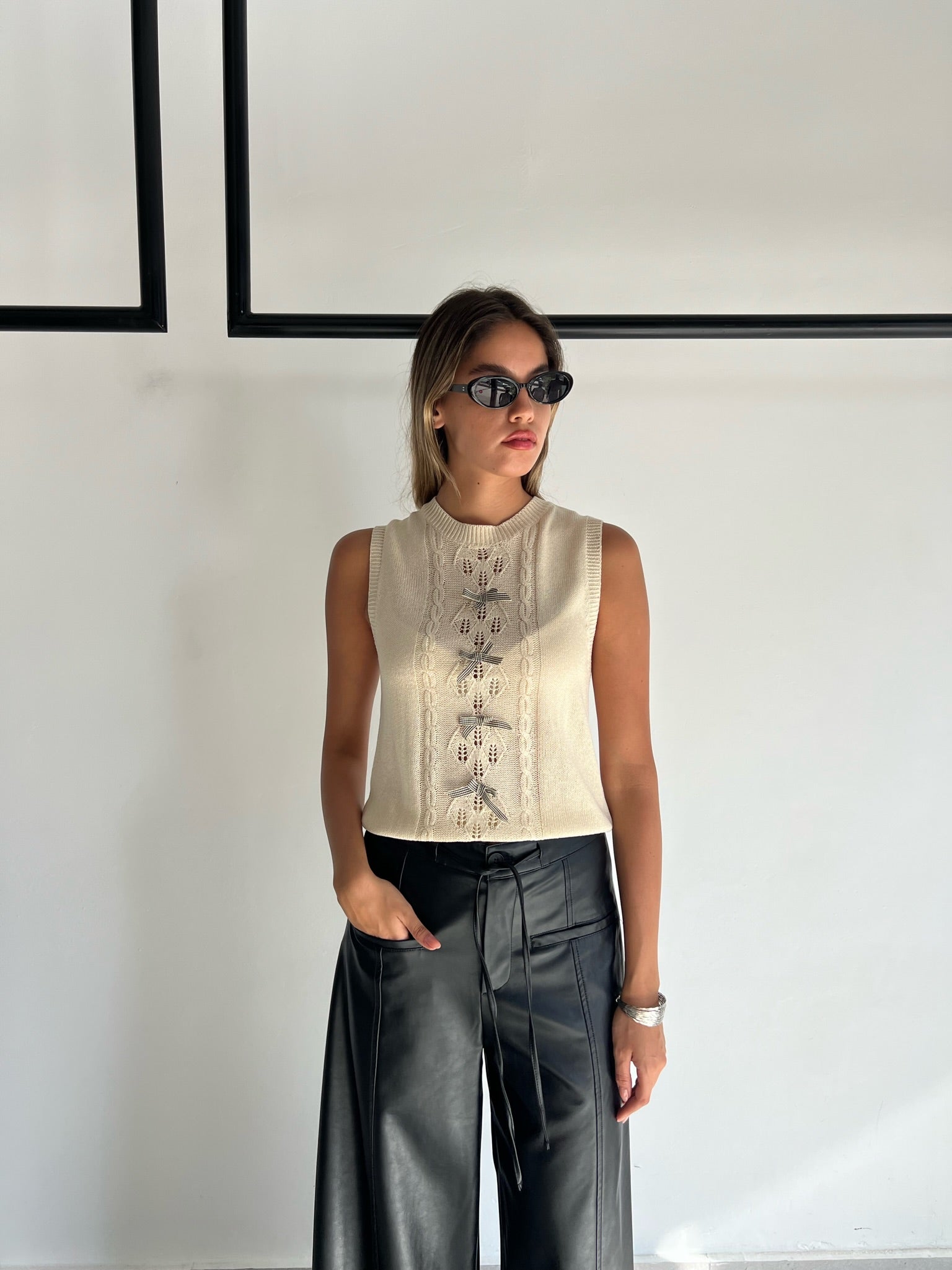 חולצת לנור שמנת