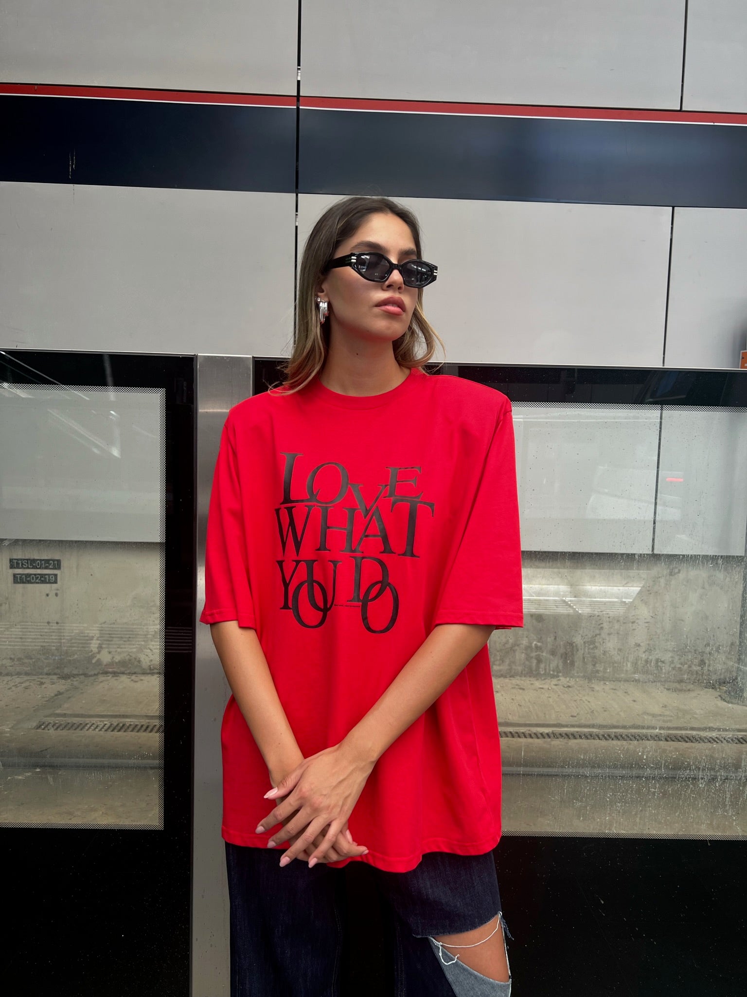 חולצת דנה אוברסייז אדום