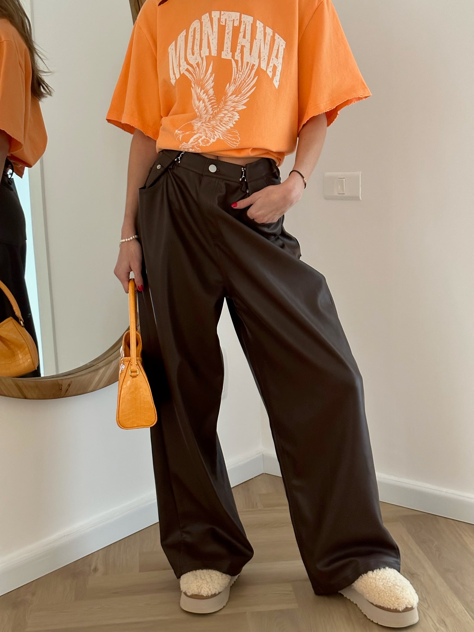 מכנס דמוי עור מייסון חום