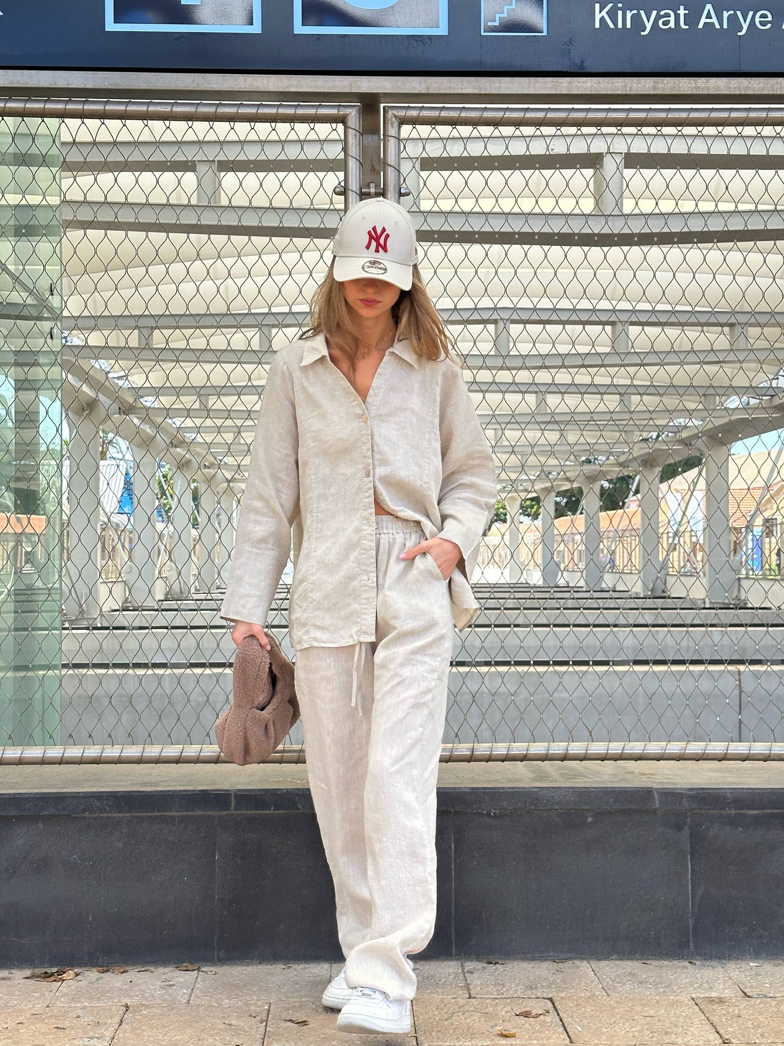 חליפת ג׳רי אבן