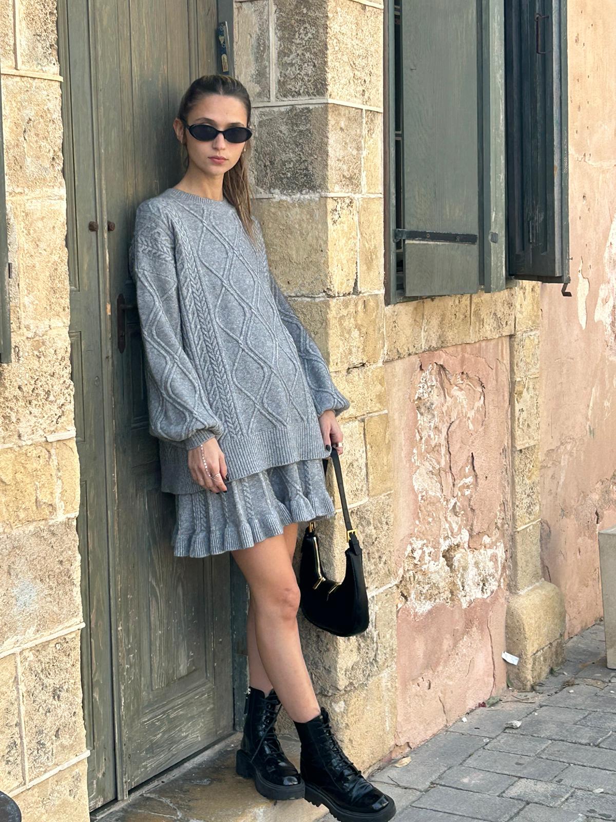 חליפת סריג אליה אפור בהיר