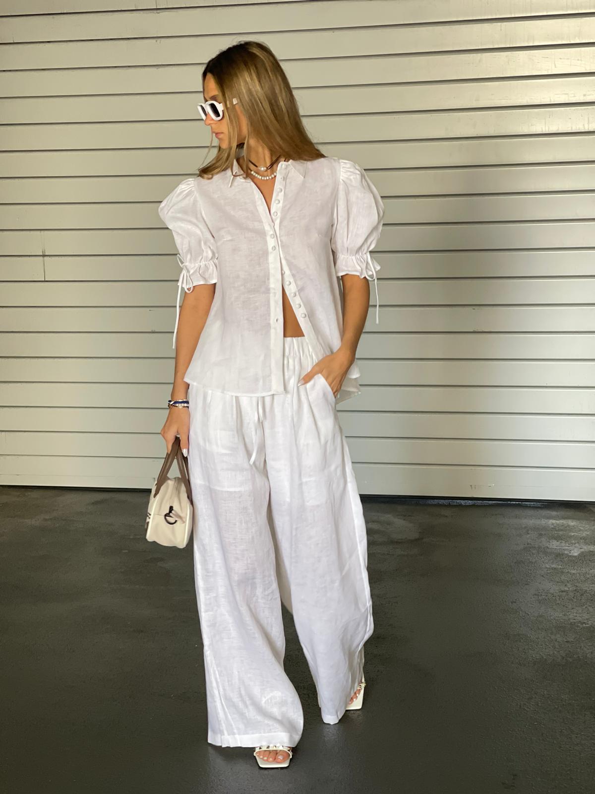 חליפת נואל לבן