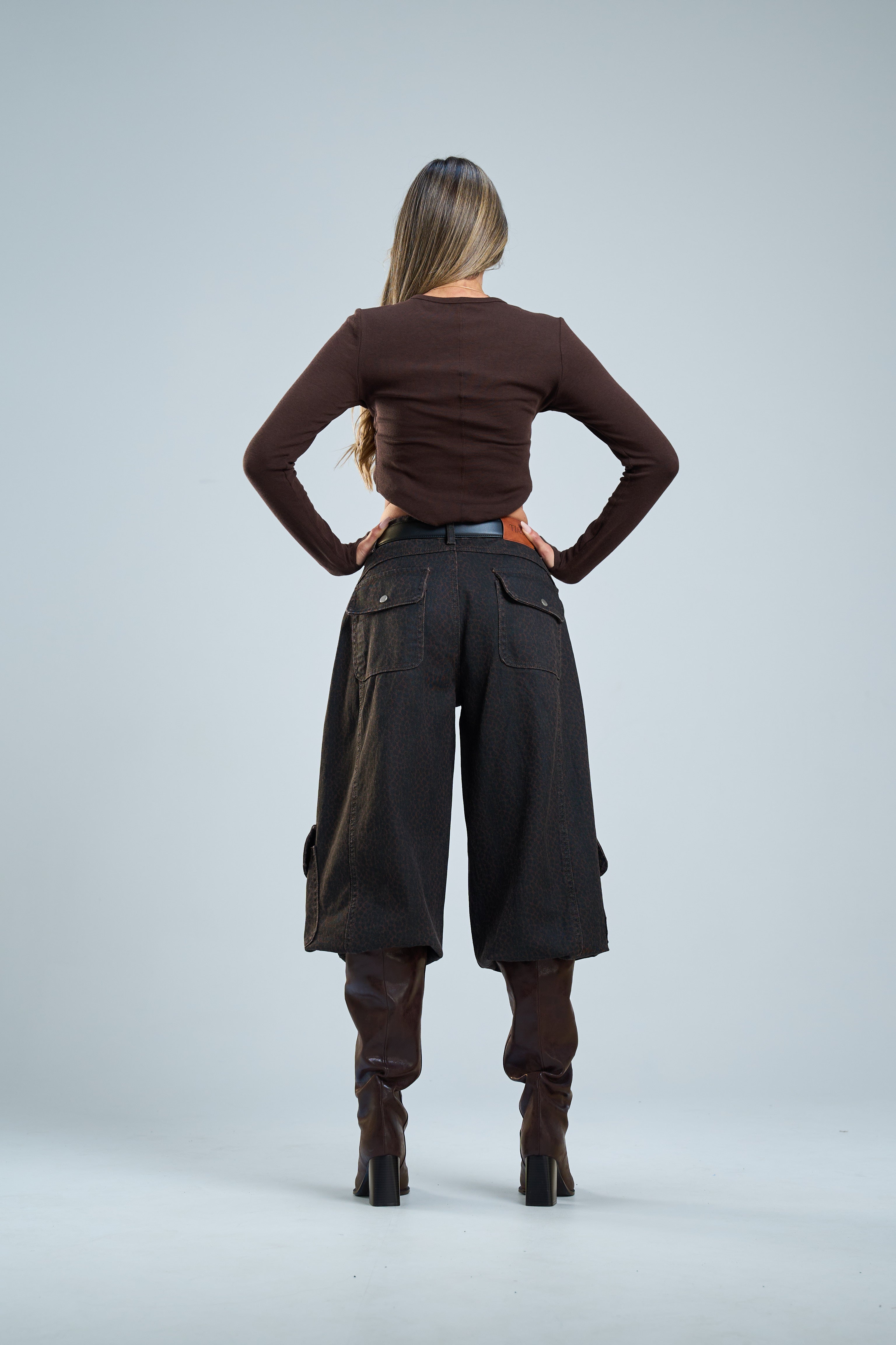 מכנס פלג מנומר חום