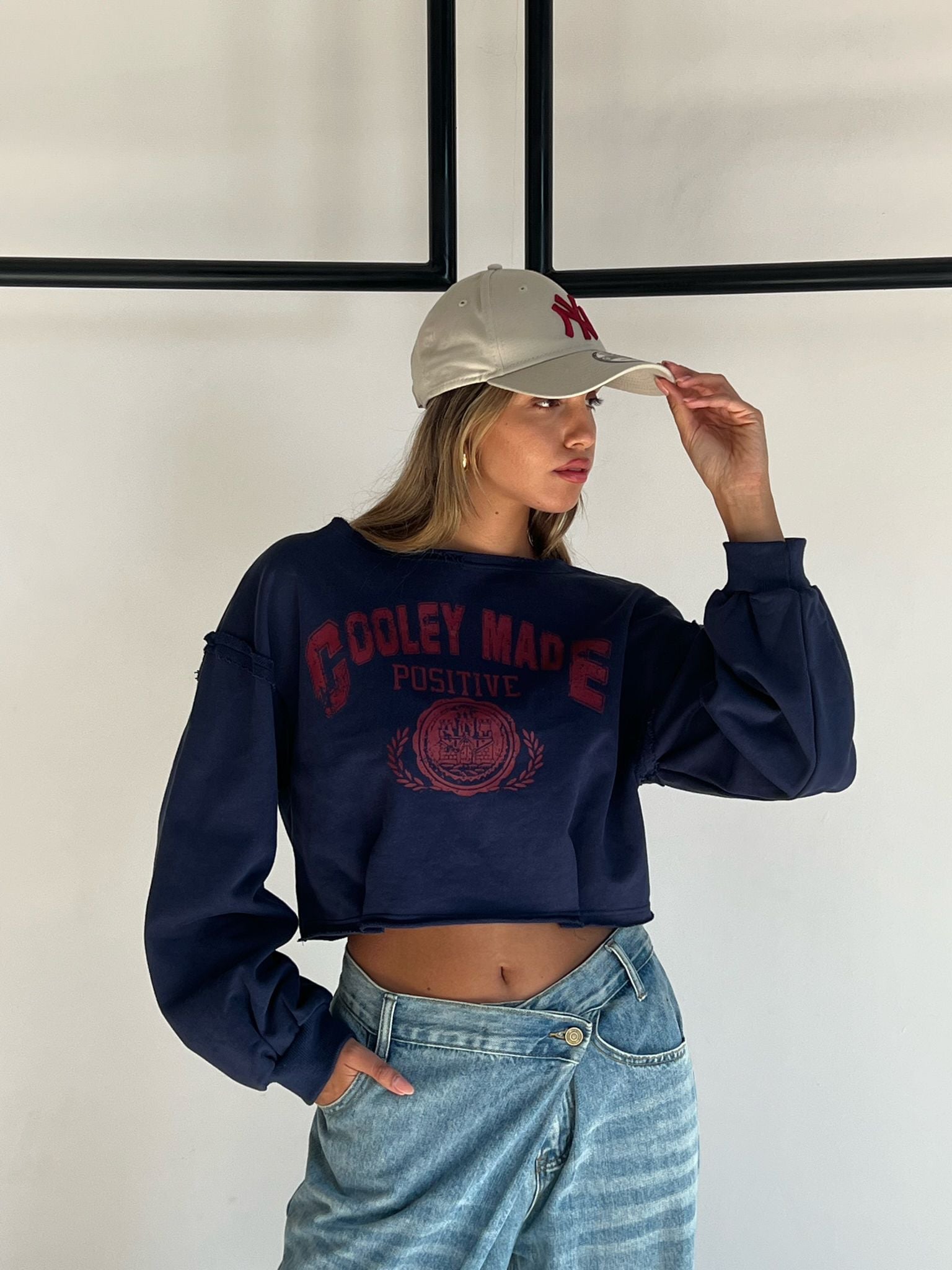 סווצר מאליס כחול