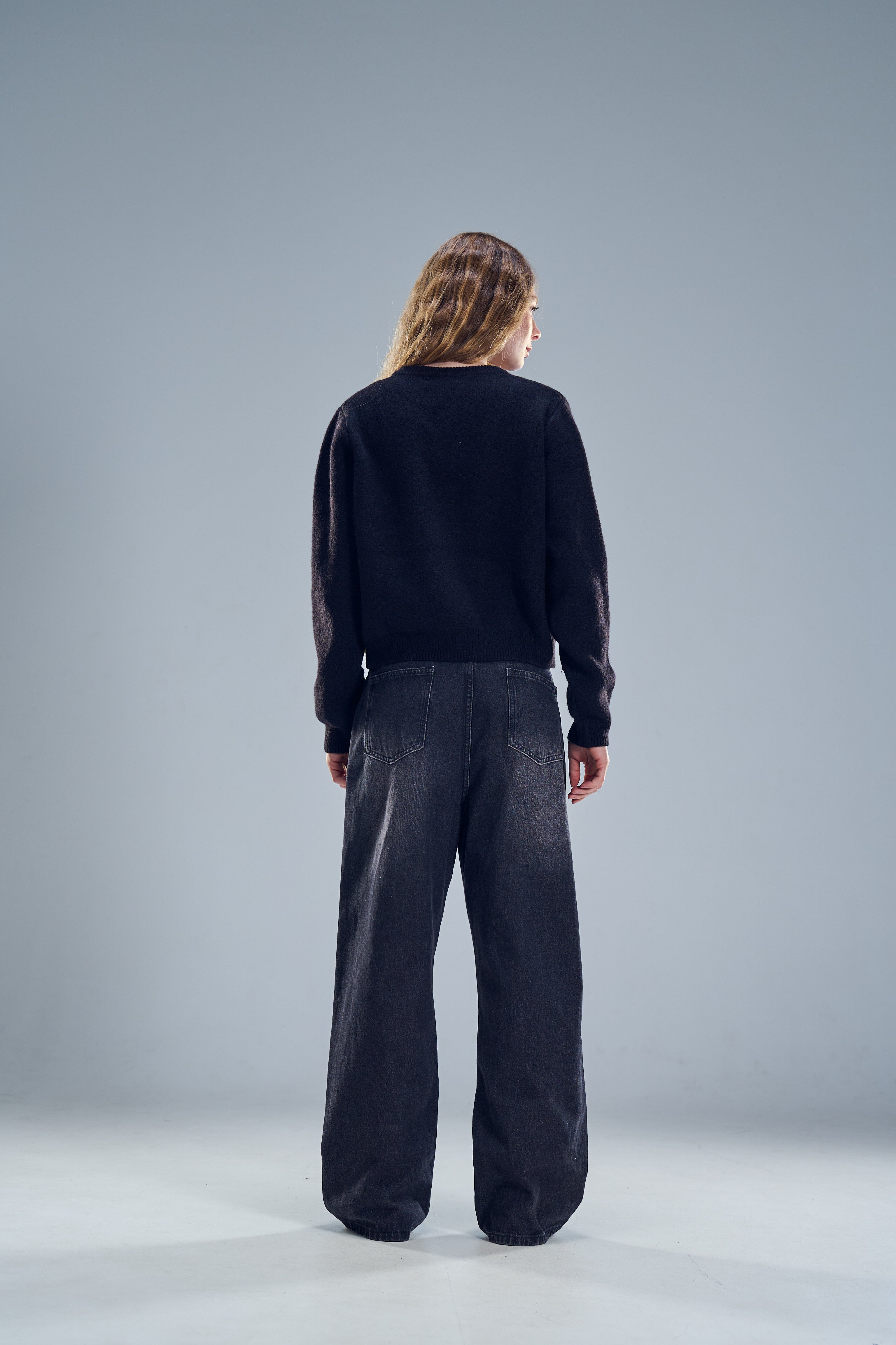 קרדיגן ארט שחור