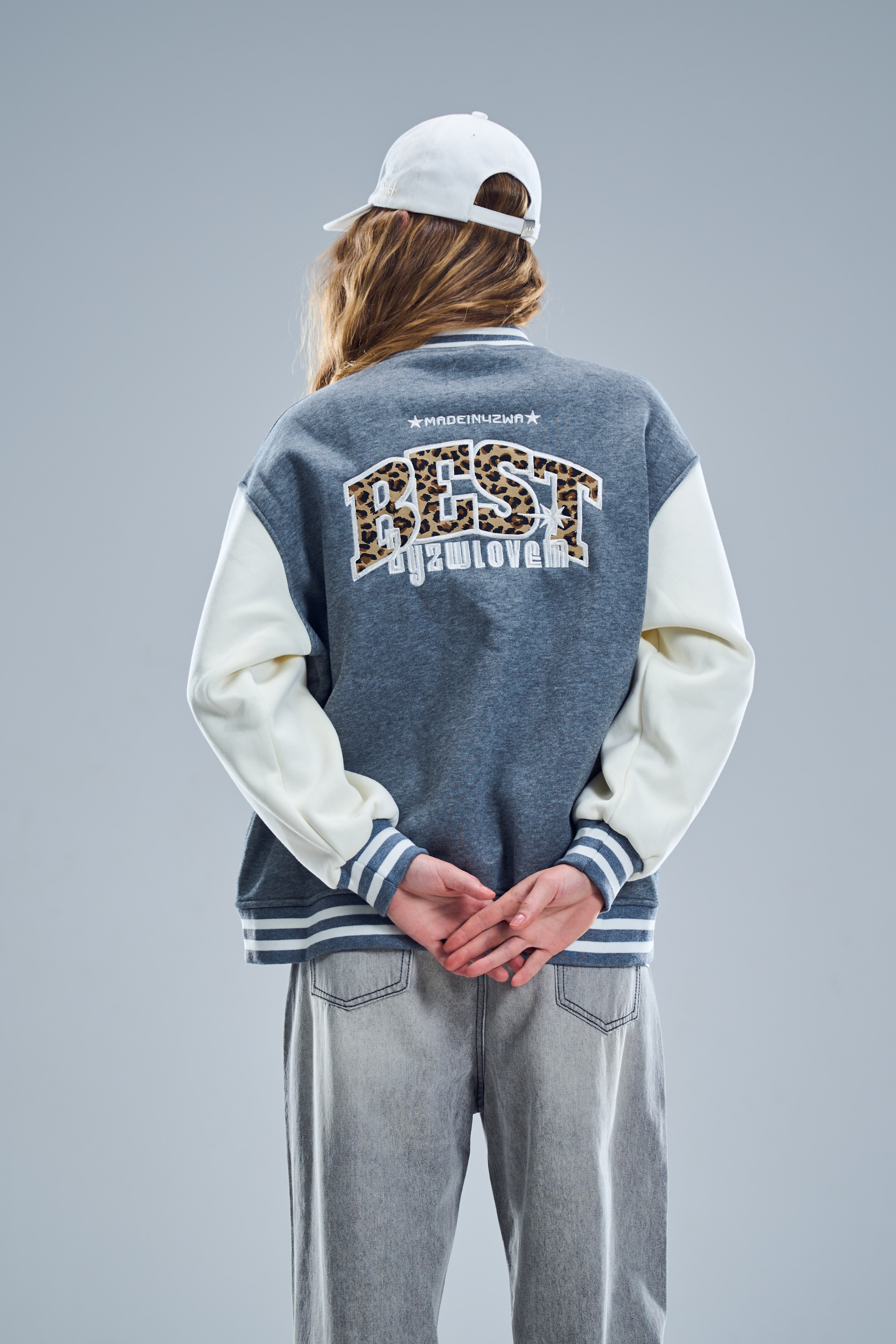 ג׳קט ליבי ג׳ינס