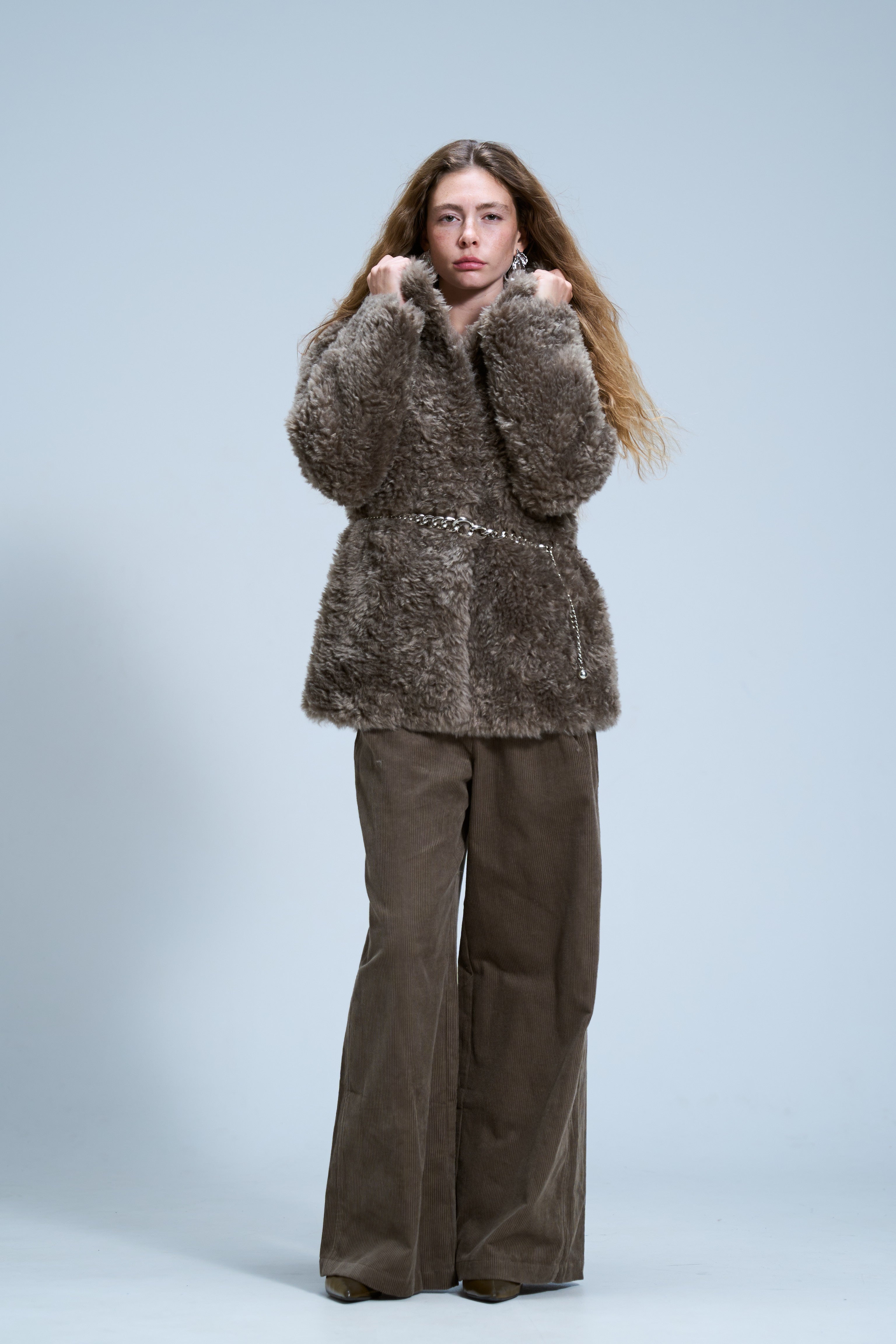 מעיל לביא חום