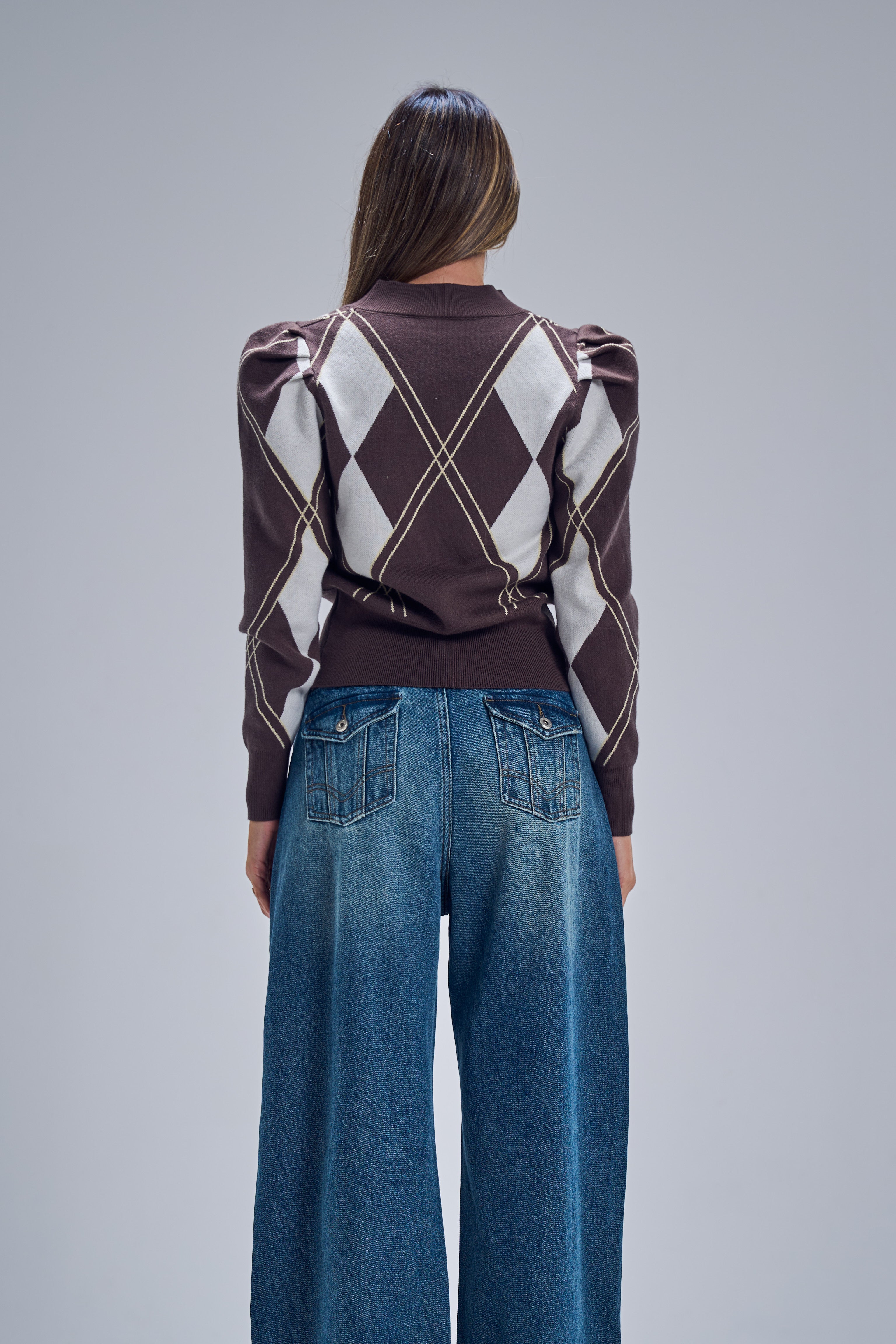 סריג סאל חום