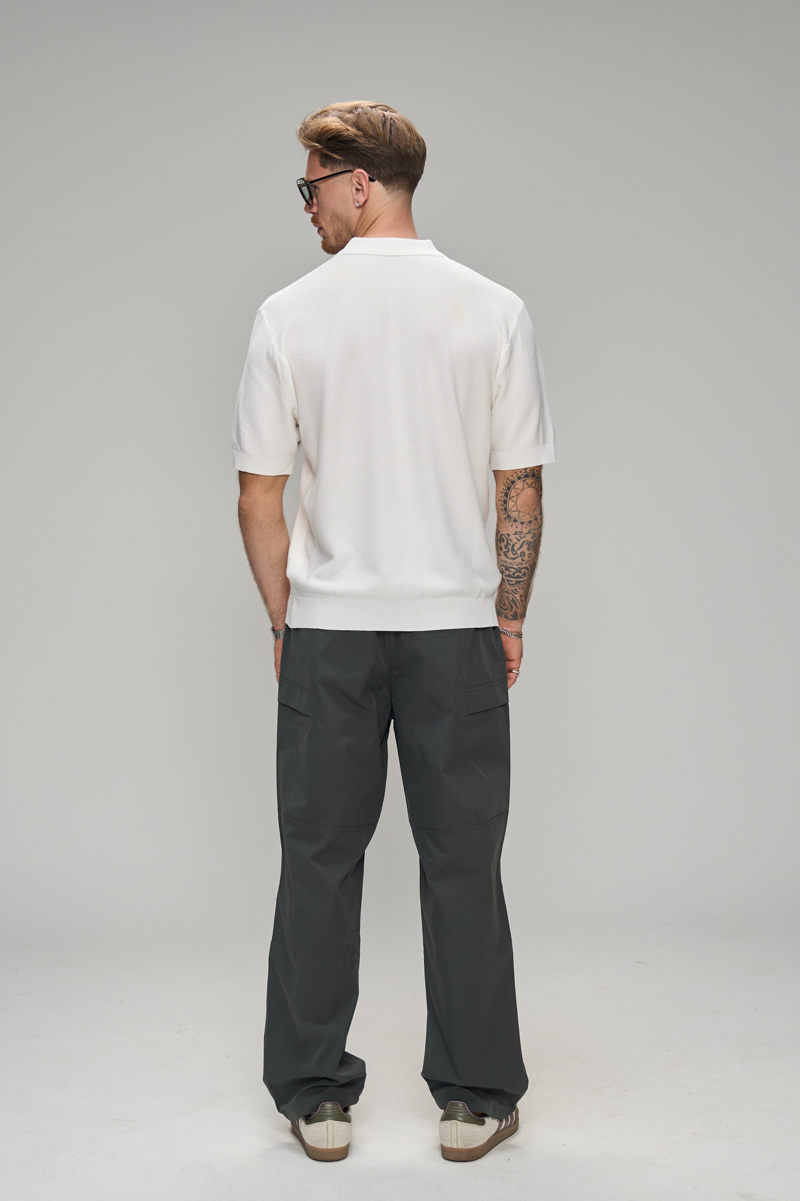 חולצת פול לבן