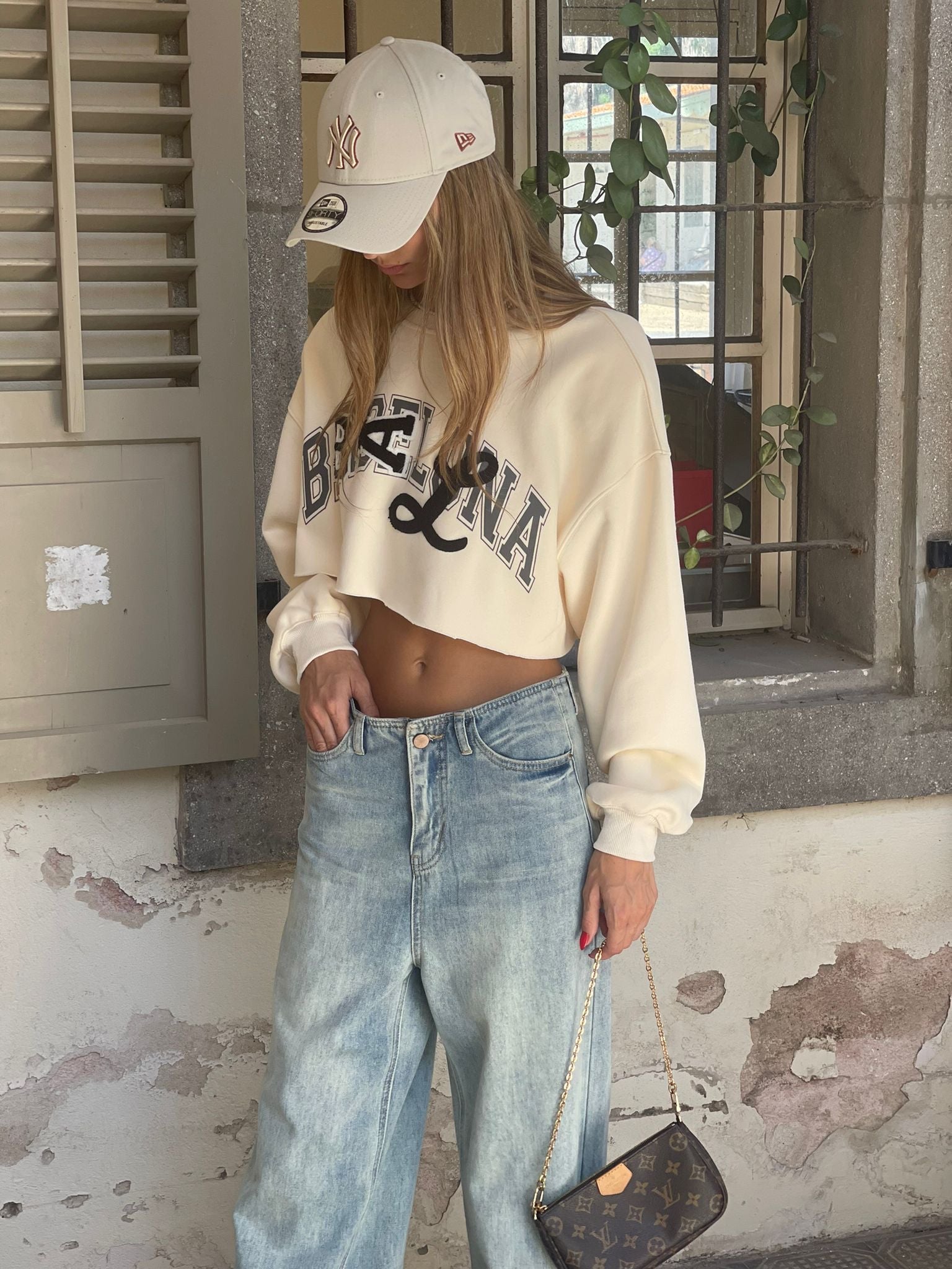 Bian crop sweatshirt