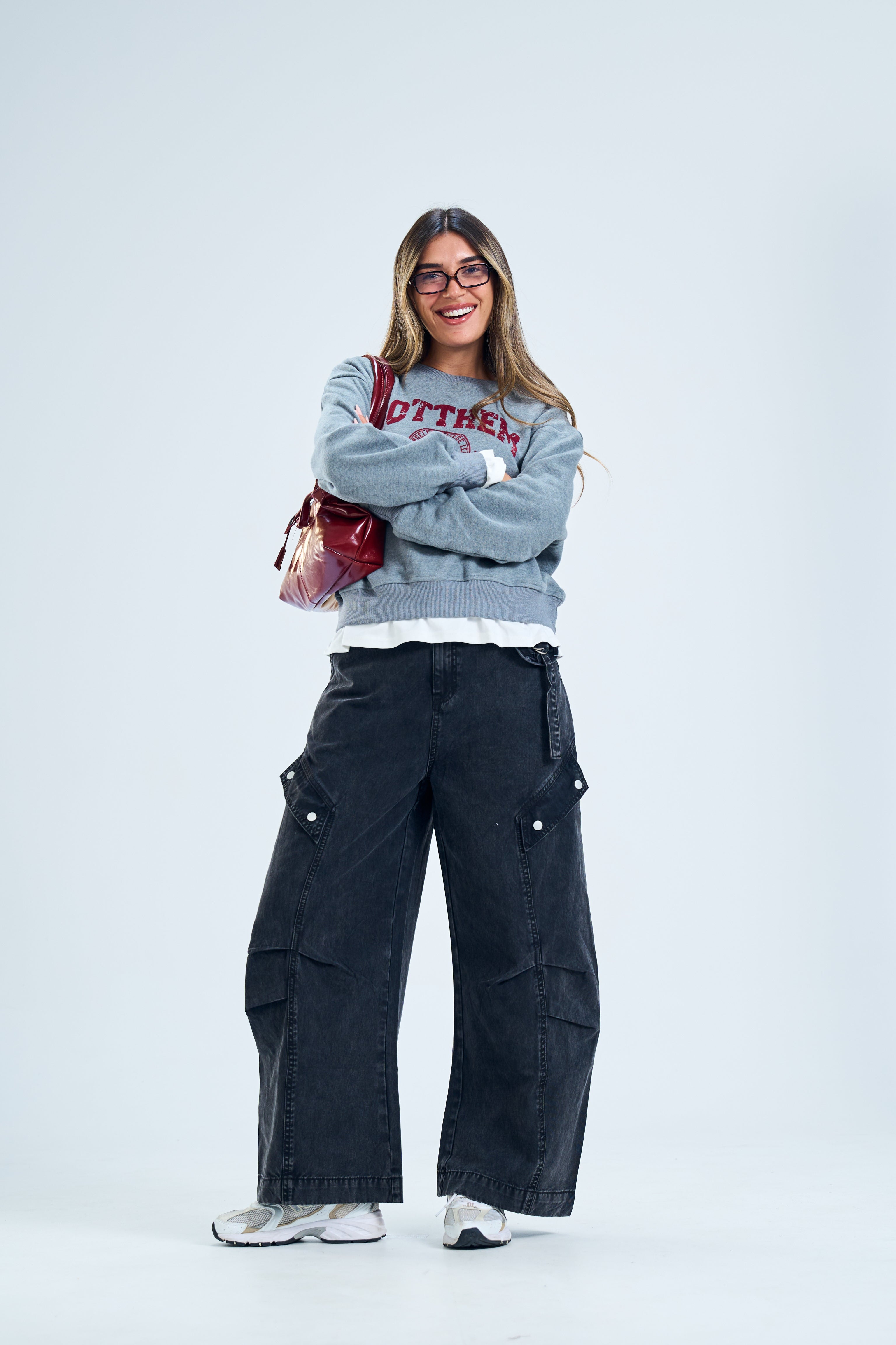 סווצר אן אפור