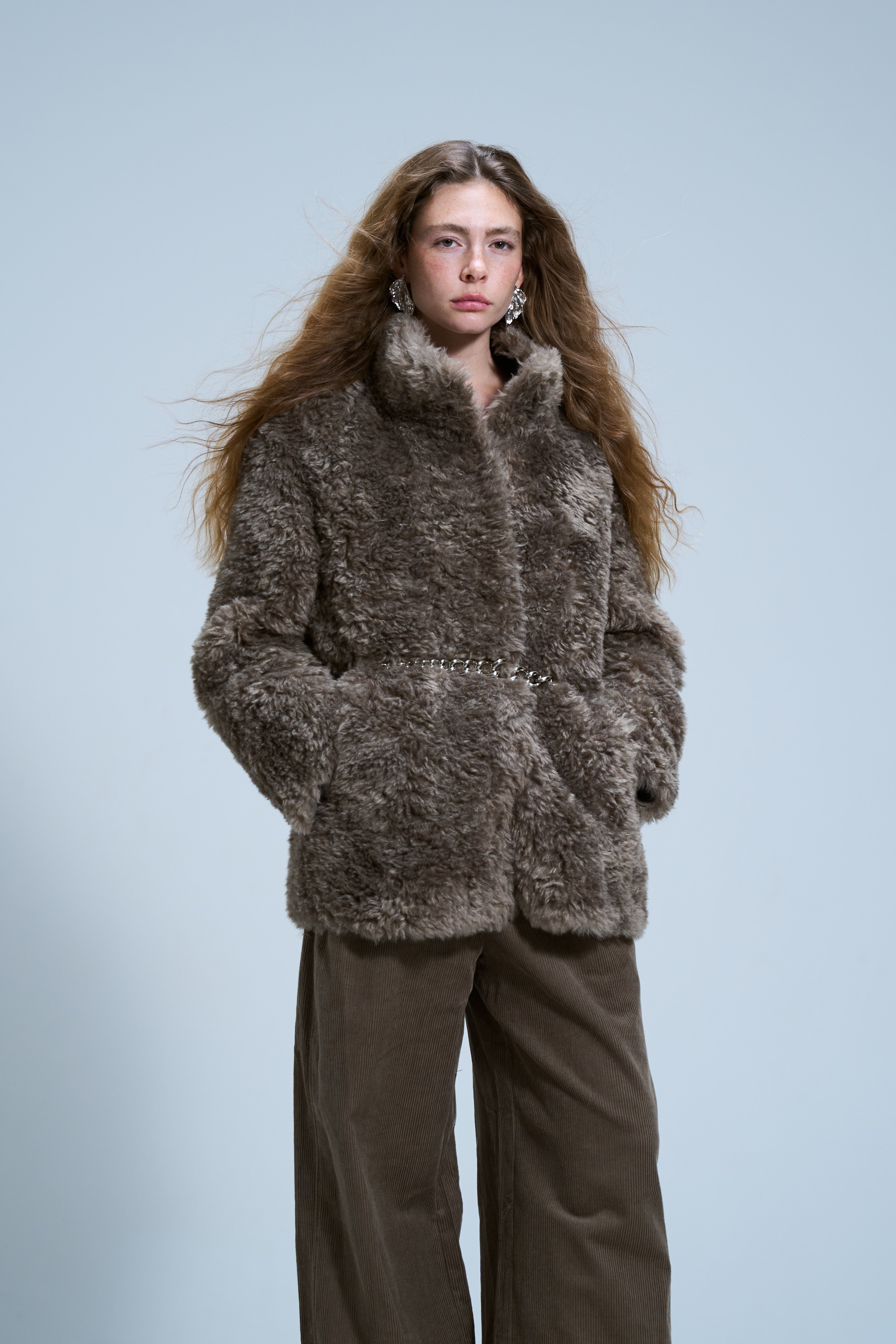 מעיל לביא חום