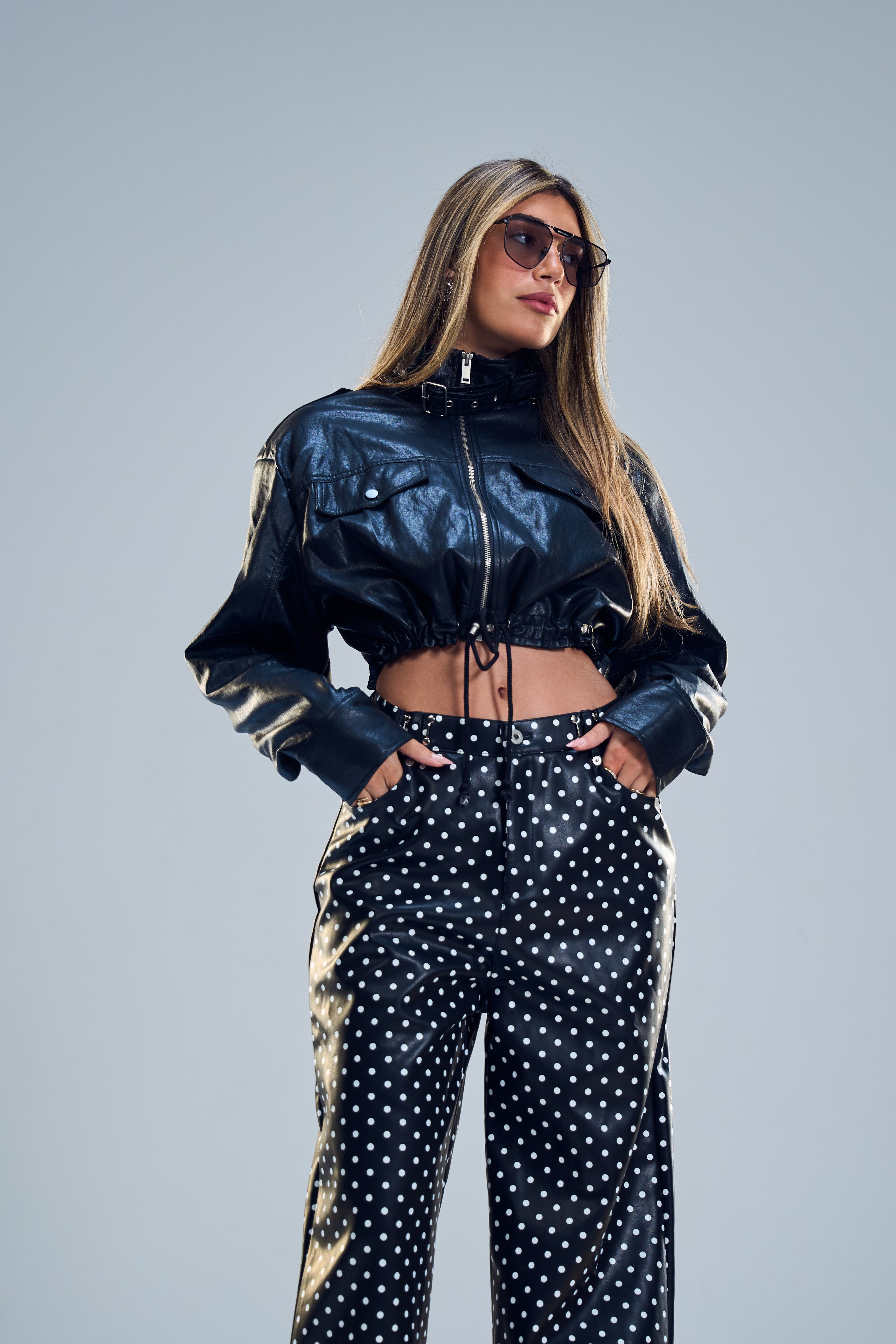 ג׳קט תיאה שחור