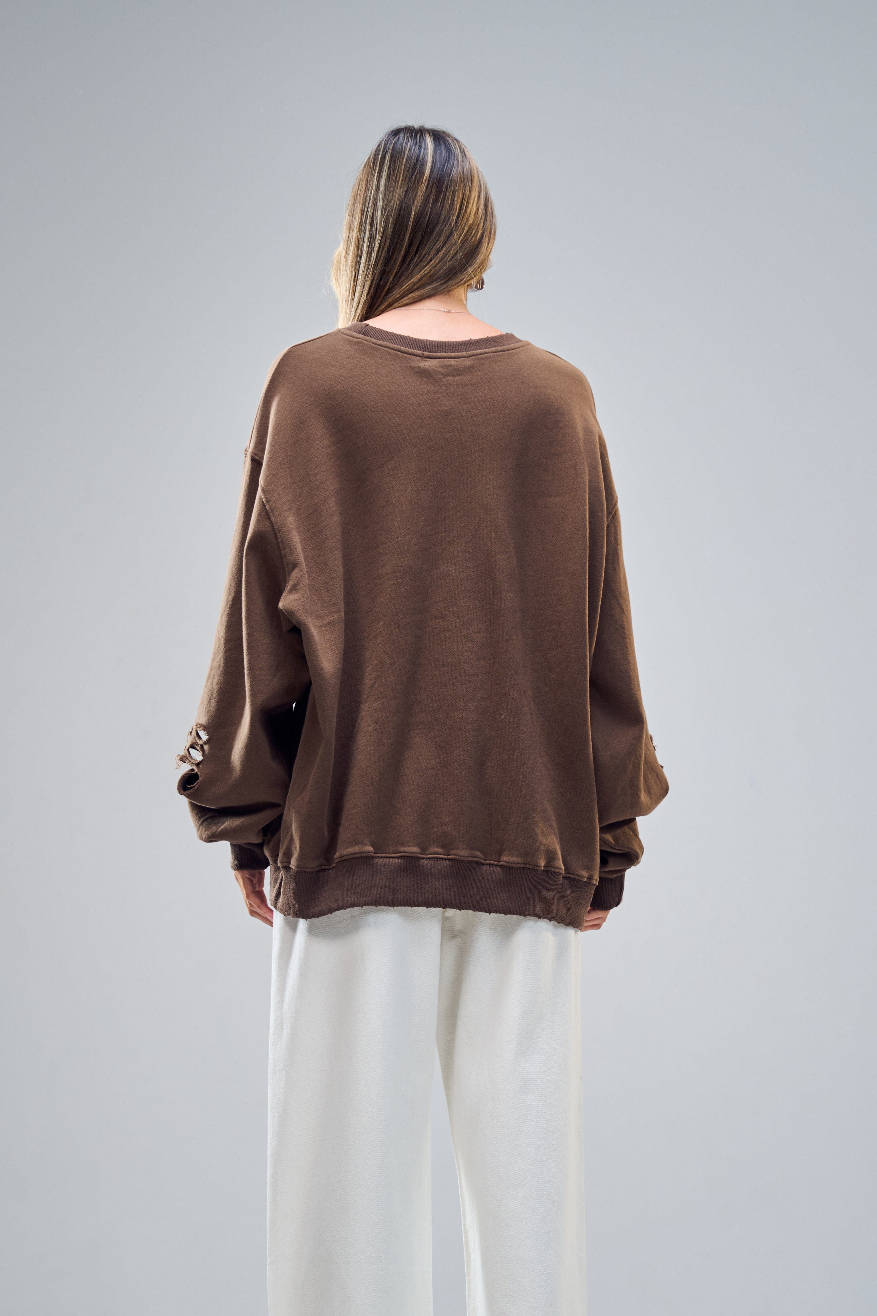 סווצר בל חום