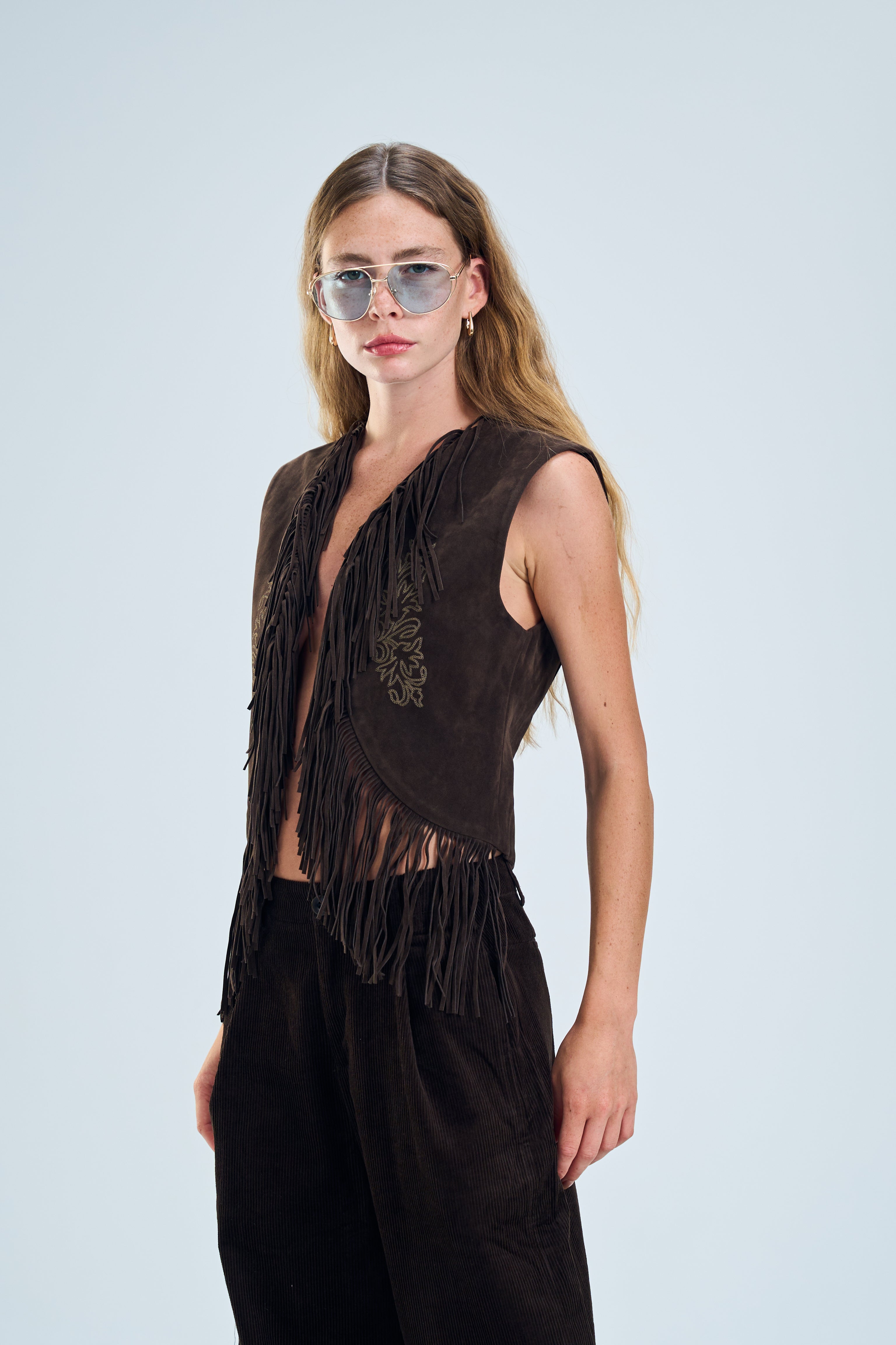 וסט ג׳יזל חום כהה