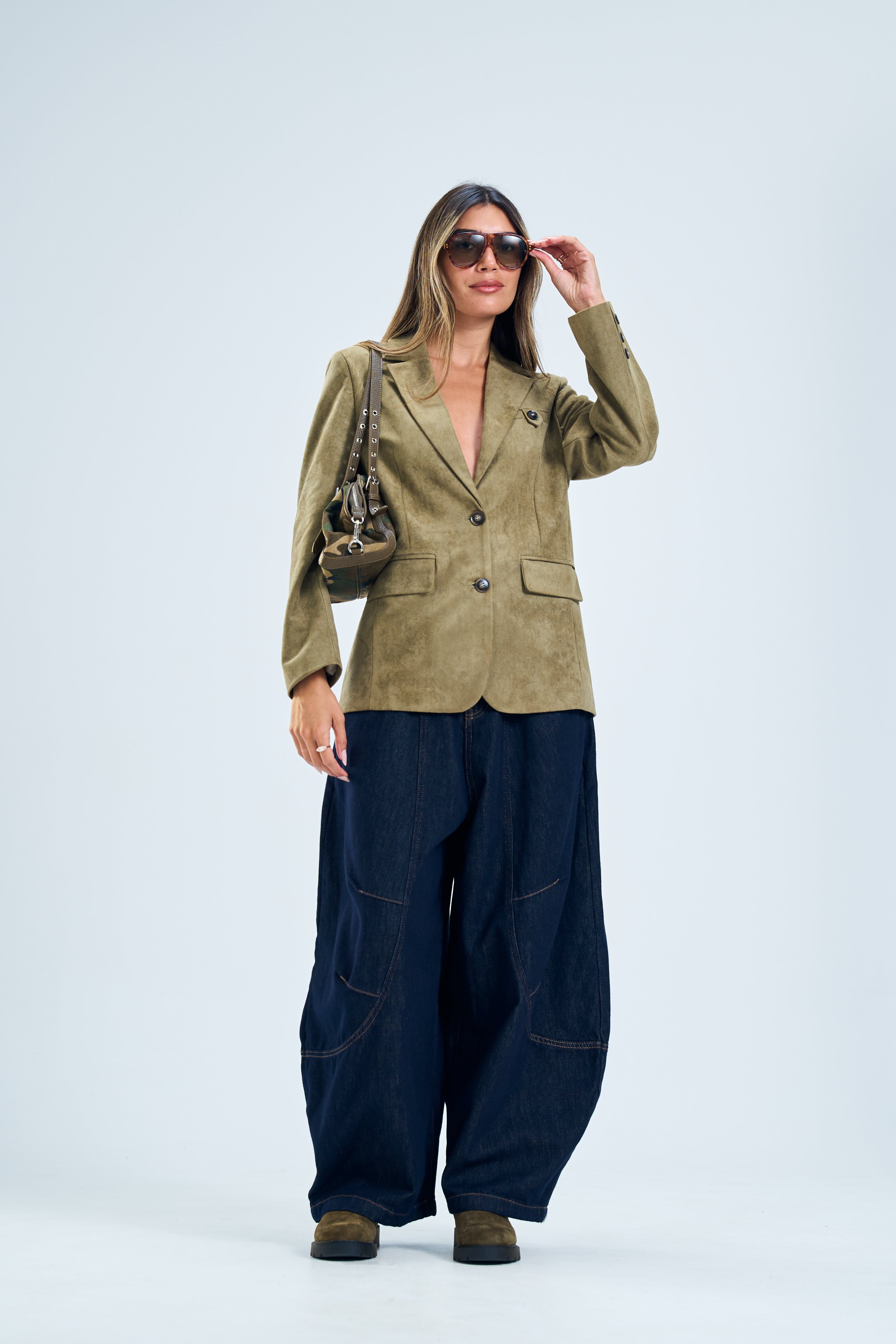 ג׳קט שון זית