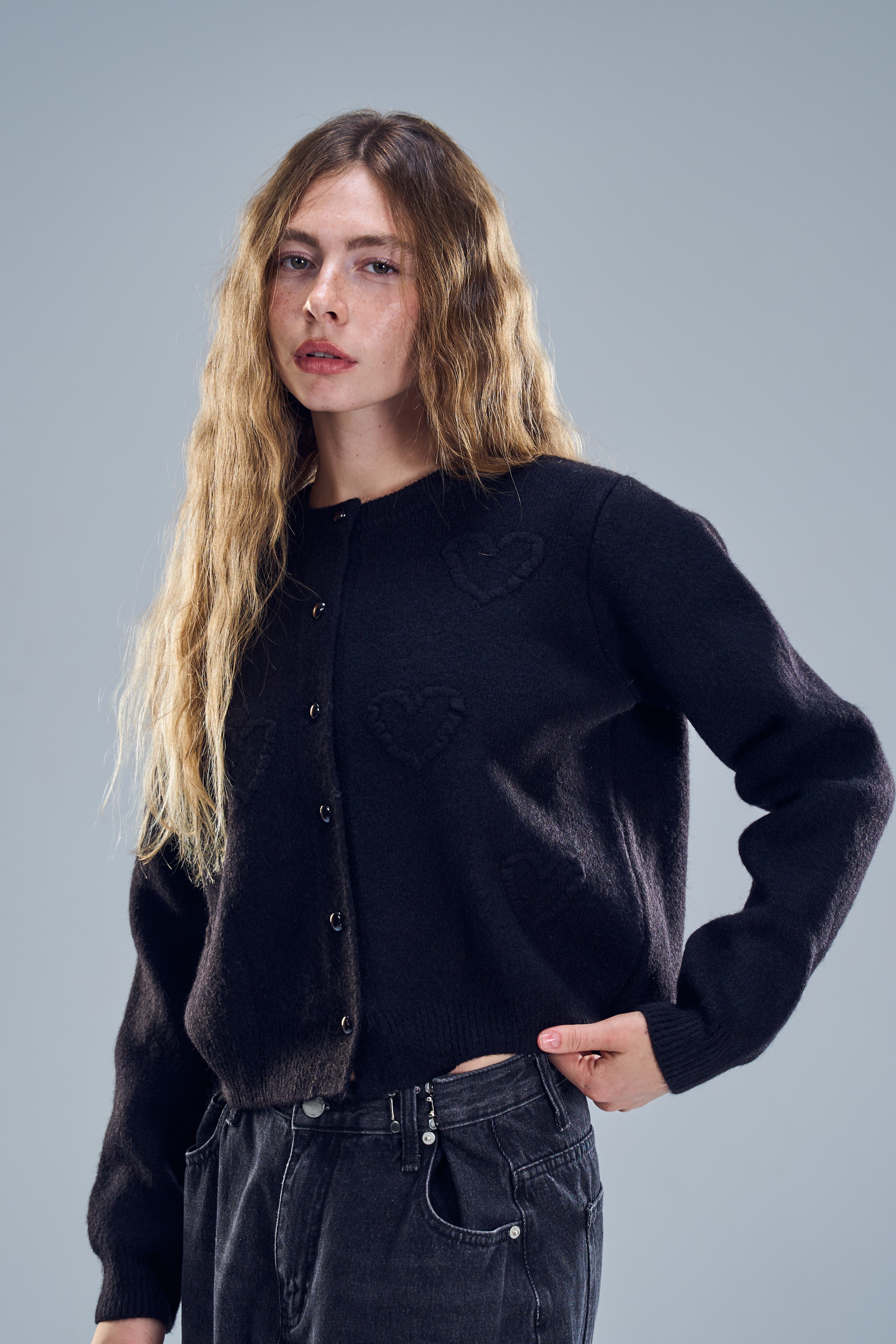 קרדיגן ארט שחור