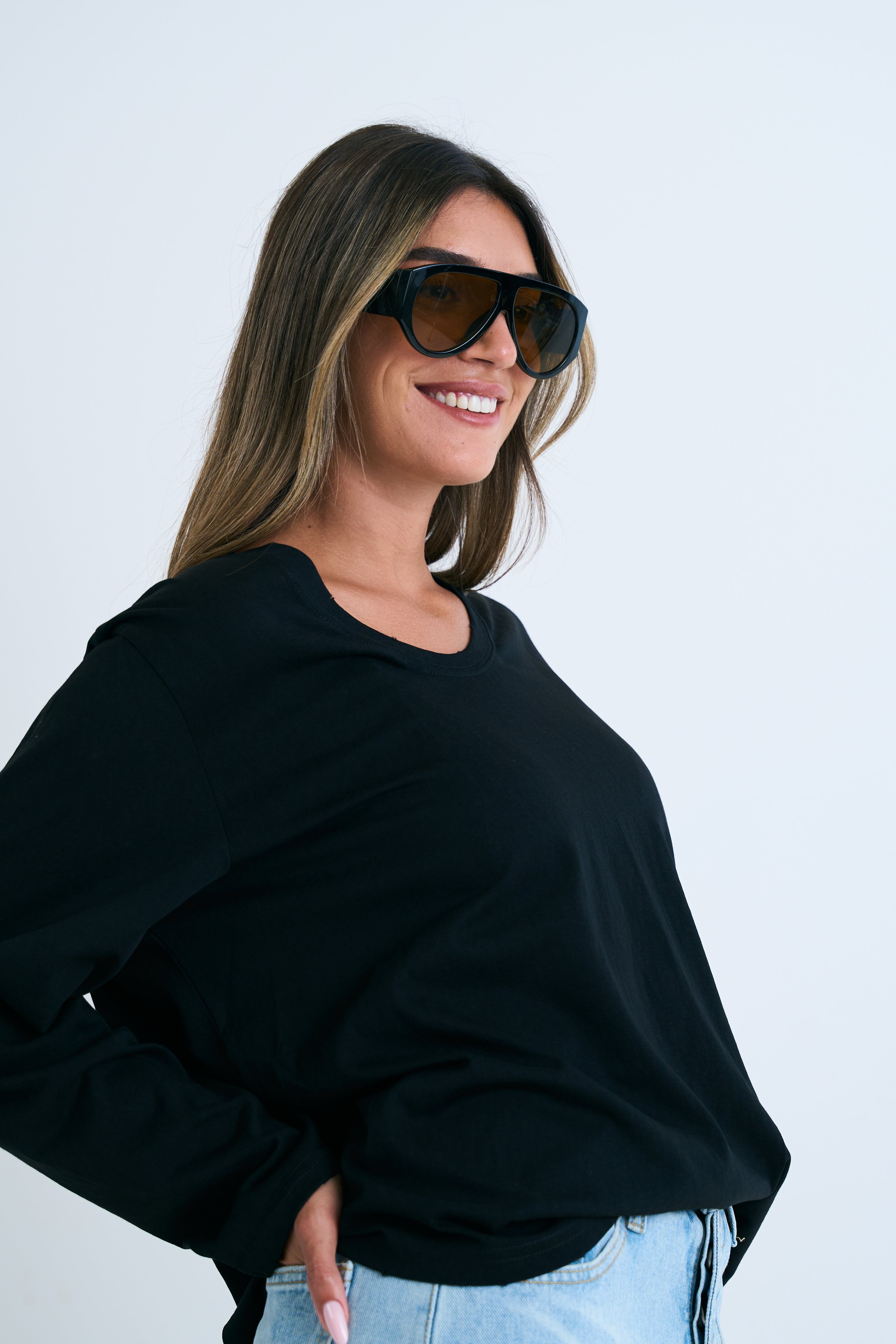 חולצת נליה שחור