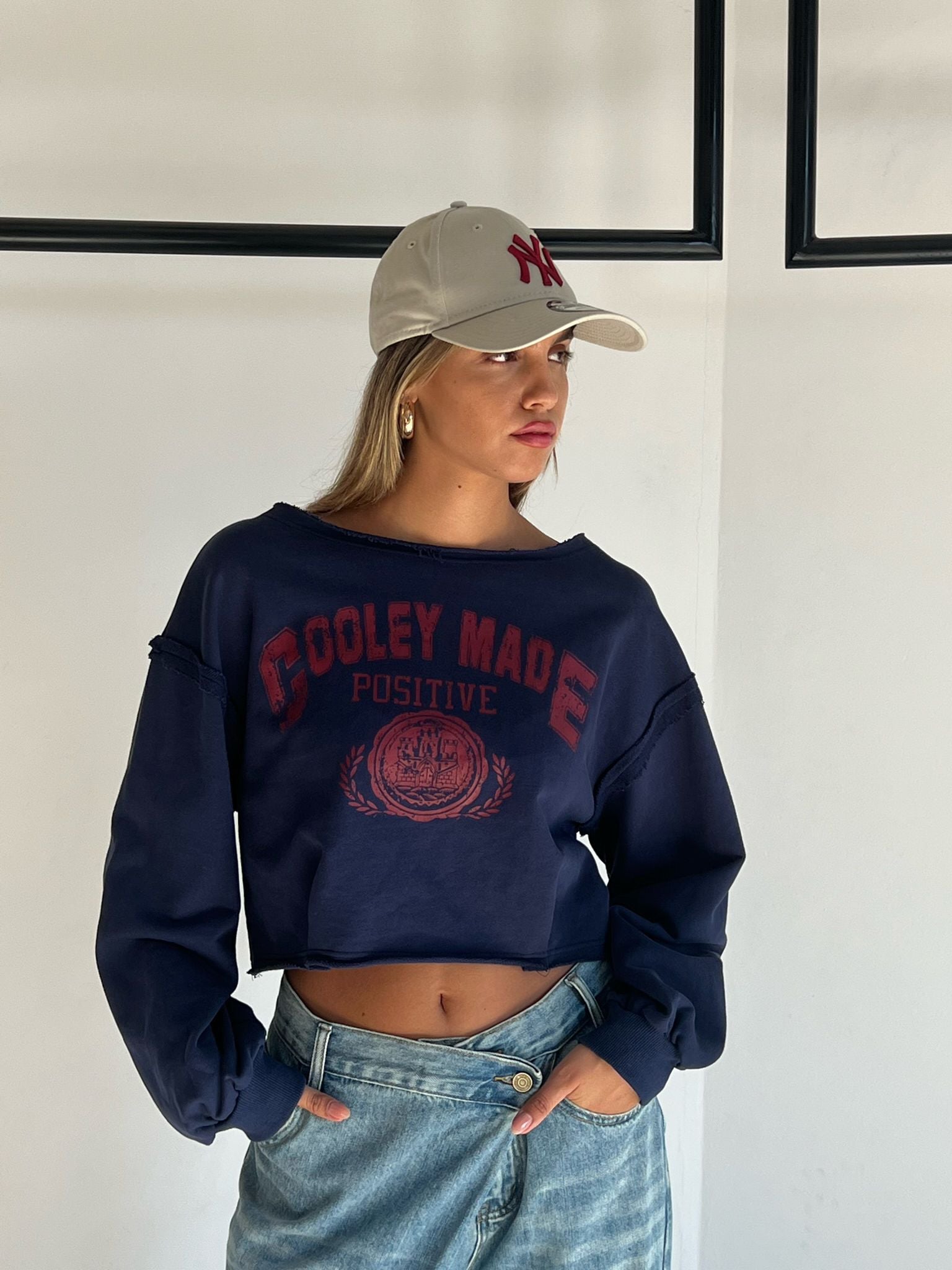 סווצר מאליס כחול