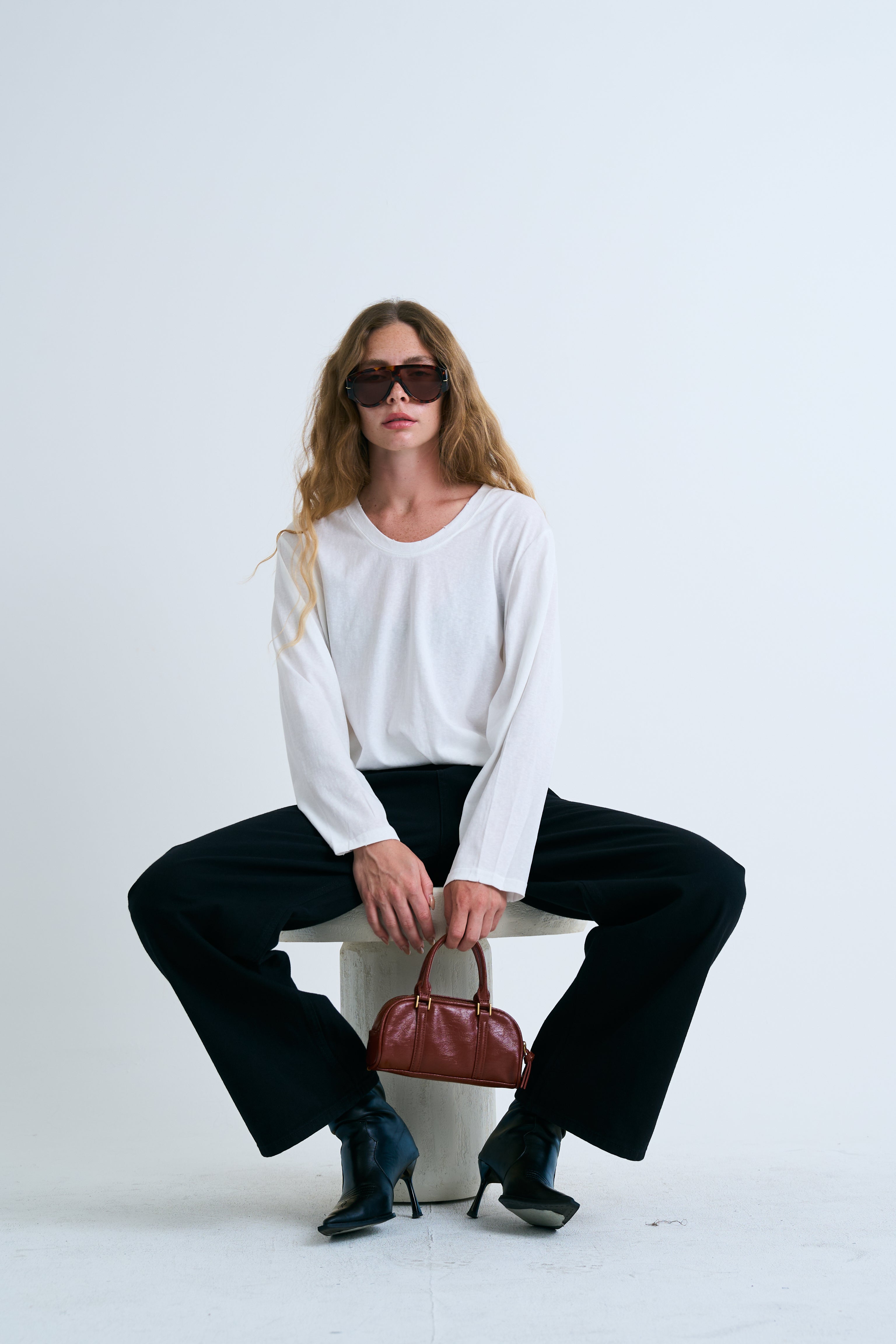 חולצת נליה לבן